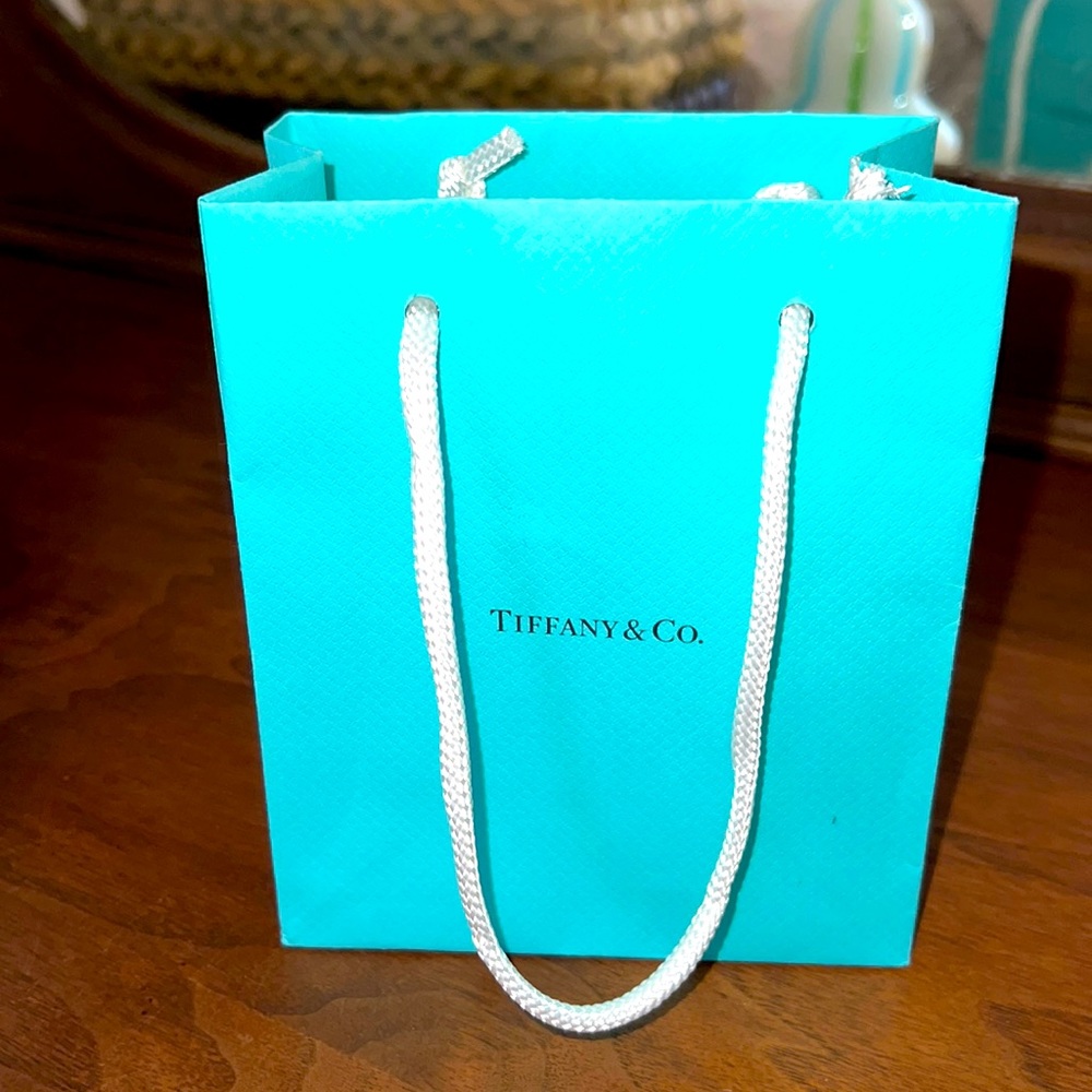 Tiffany gift bag